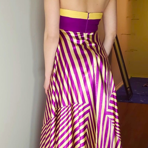 Gorgeous evening dress - Picture 6 of 8